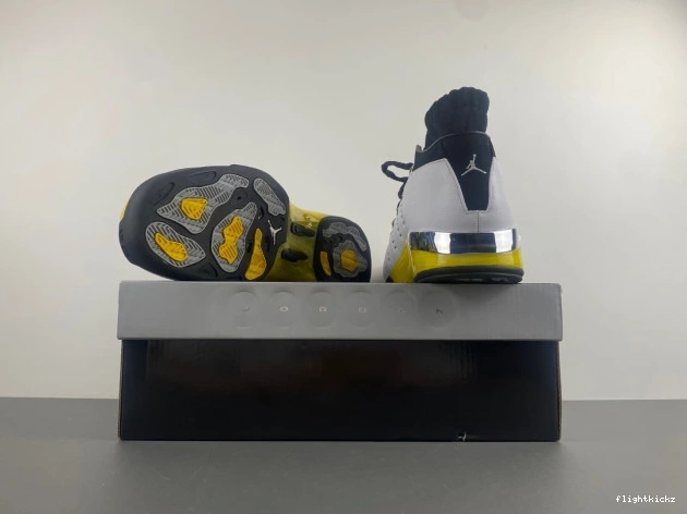 Lightning Jordan Air FJ0395-100 Low 17 1126